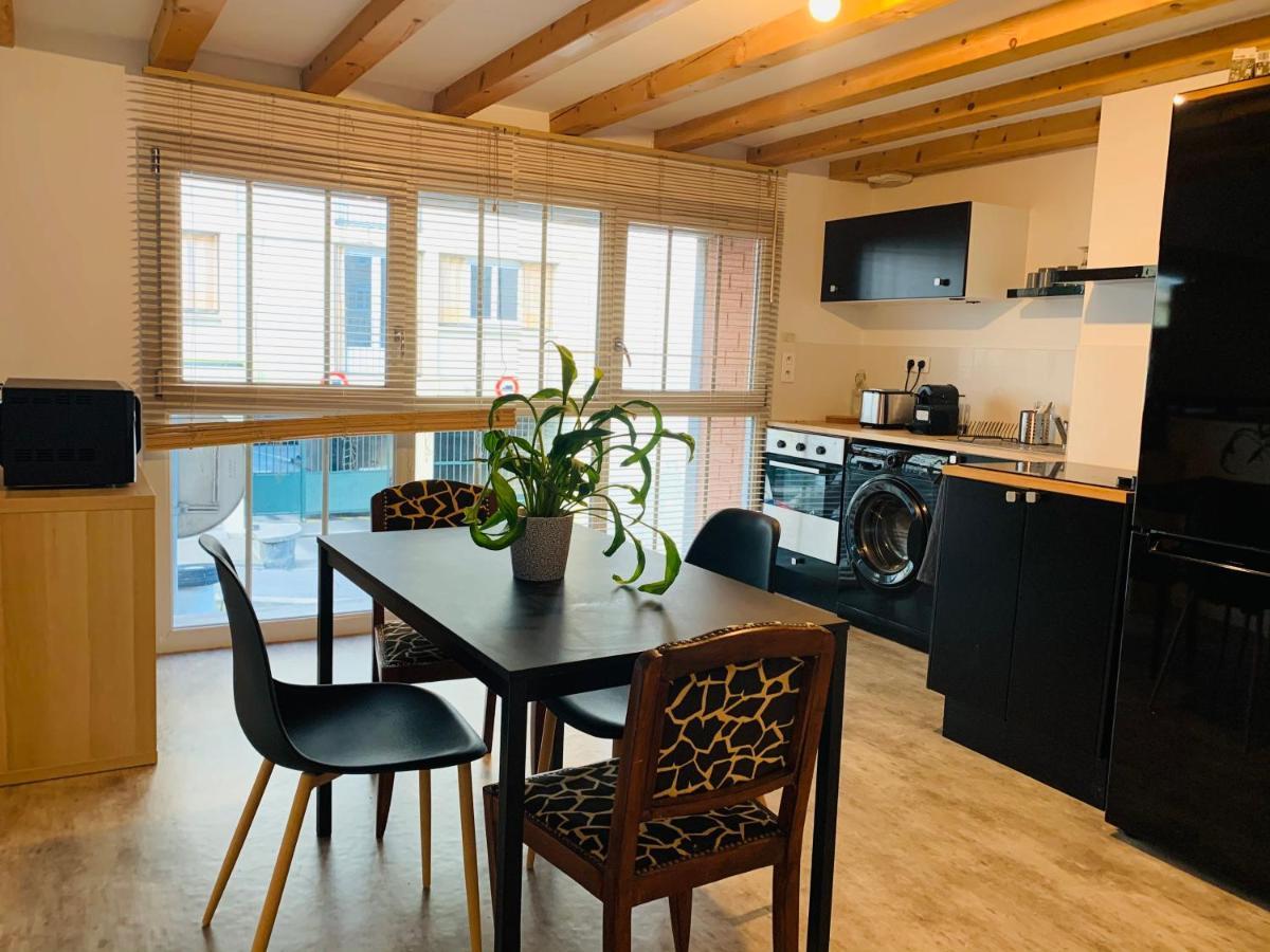 Loft 60M2 2-4 Personnes Avec Garage Et Wifi 3 Rue St Joseph St Etienne Proche Centre-Ville Saint-Etienne  Buitenkant foto